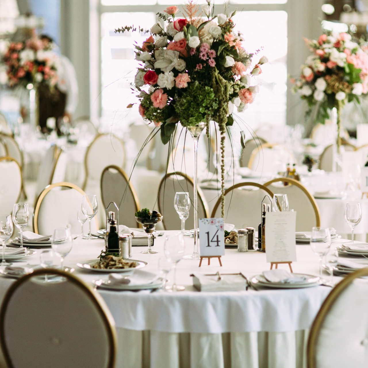 Luxury white restaurant is prepared for the wedding Luxury white restaurant is prepared for the wedding
